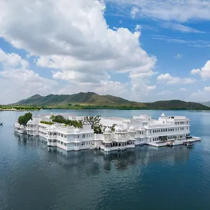 Taj Palace 5*, Удайпур Индия