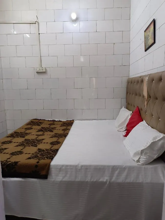 Gasthof Hotel India Inn Walking Distance From Taj Mahal-- Rooftop Taj Mahal View Agra