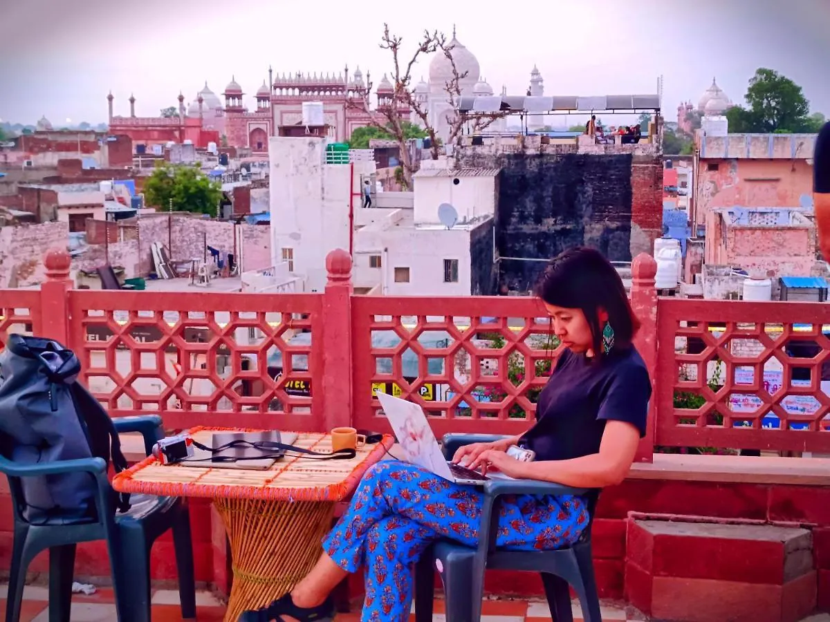 Hotel India Inn Walking Distance From Taj Mahal-- Rooftop Taj Mahal View Agra