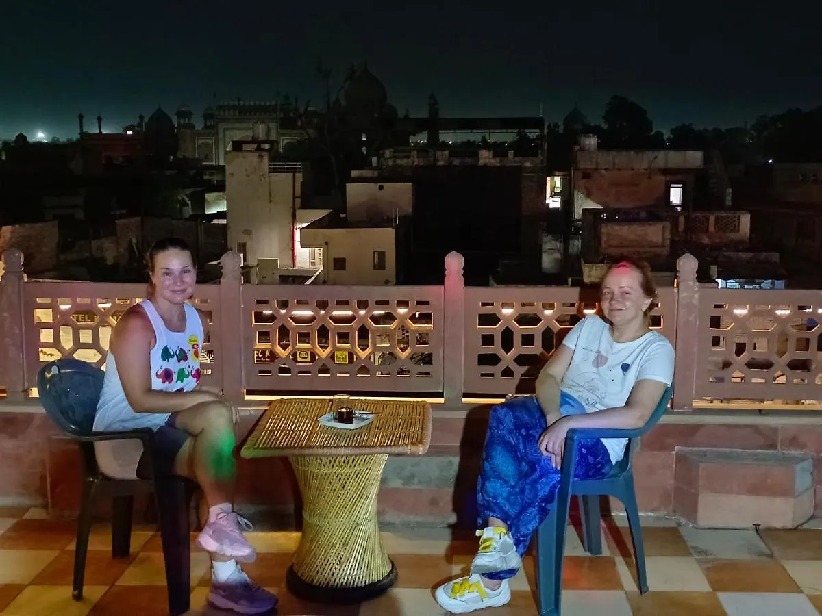 Hotel India Inn Walking Distance From Taj Mahal-- Rooftop Taj Mahal View Agra  0*, Agra (Uttar Pradesh)