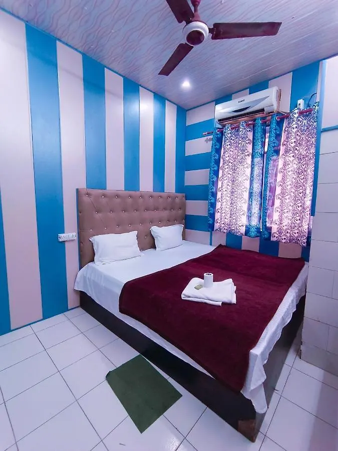 Hotel India Inn Walking Distance From Taj Mahal-- Rooftop Taj Mahal View Agra  0*, Agra (Uttar Pradesh) Indien
